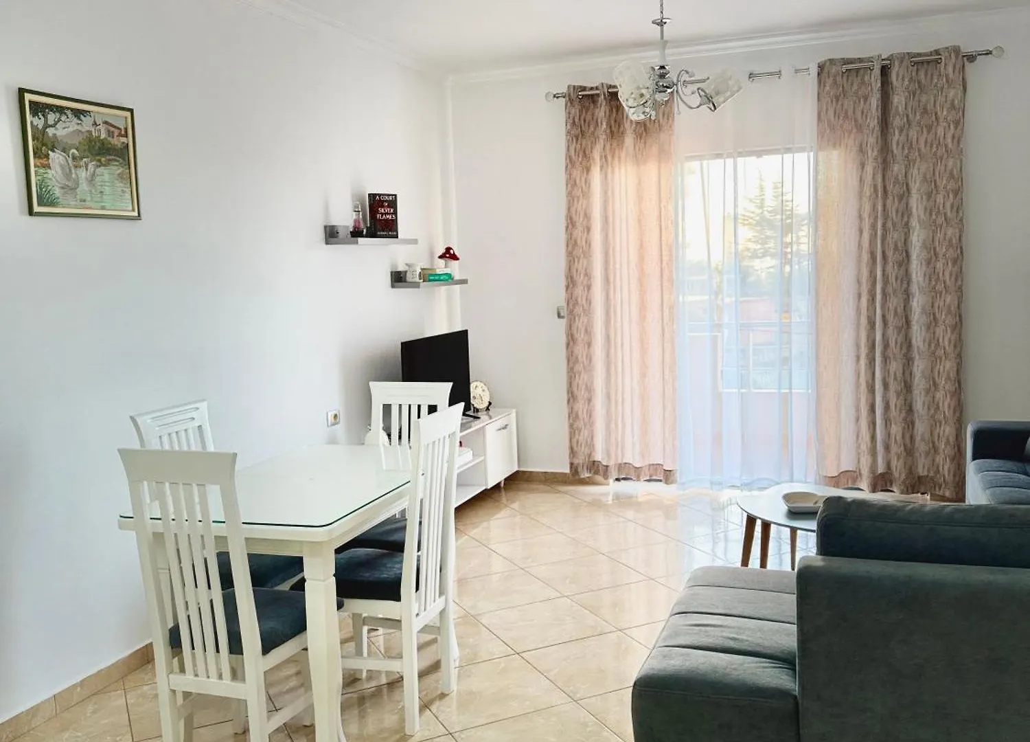 Bloom Apartment Sarandë 0*,  アルバニア